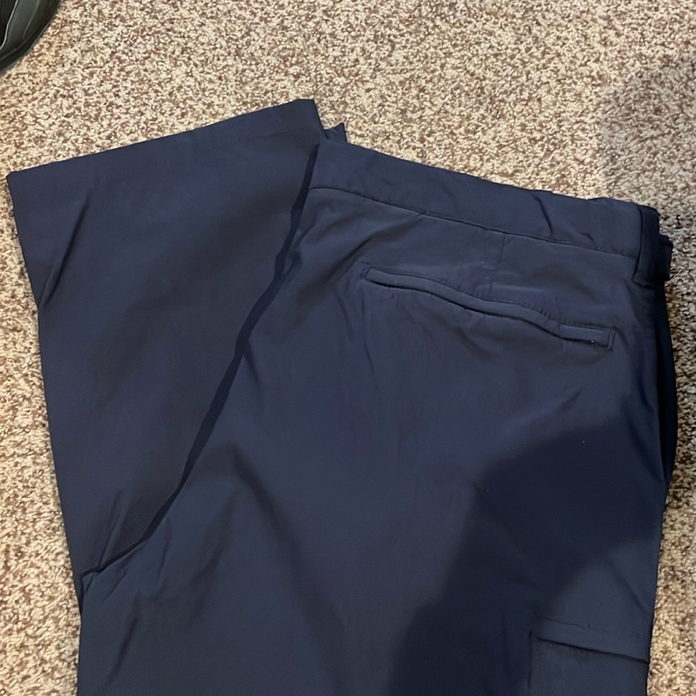 Black travel dress pant size 42